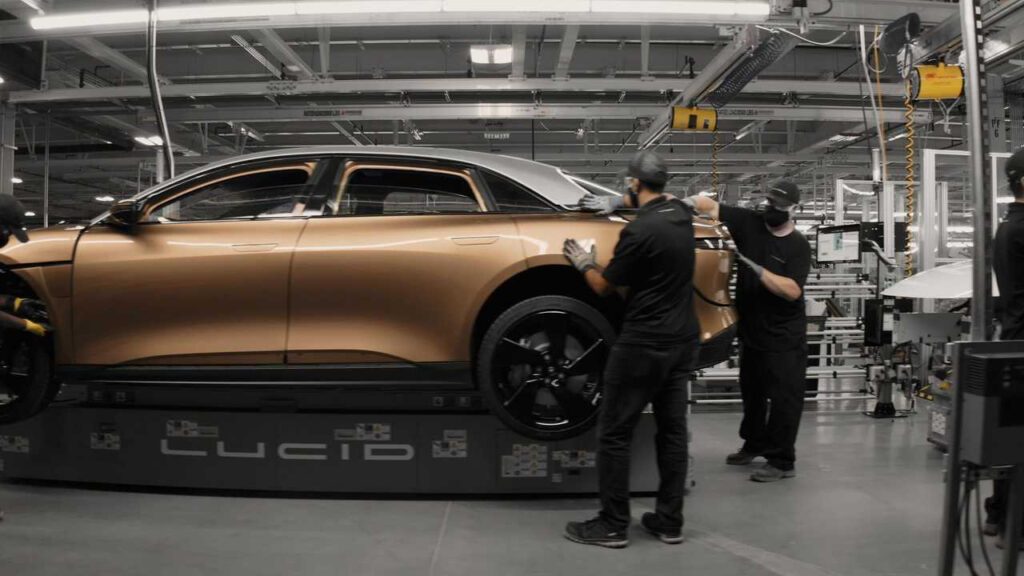 Lucid Motors Completes AMP 1 Plant Production Capacity Is 30 000